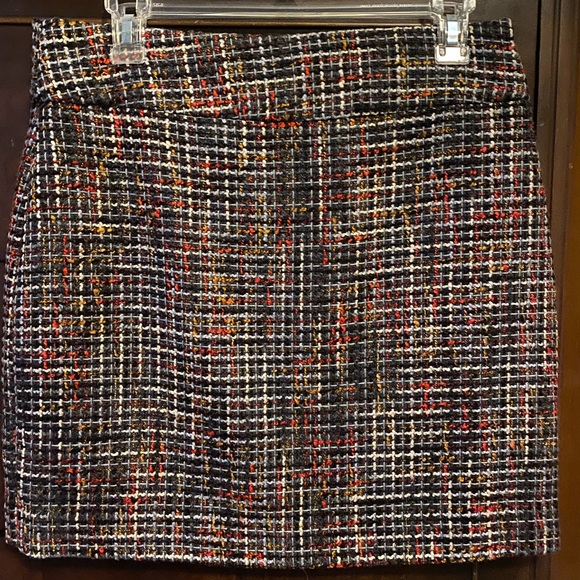 The Limited, skirt, size 6. Multi-colored. - Picture 2 of 3